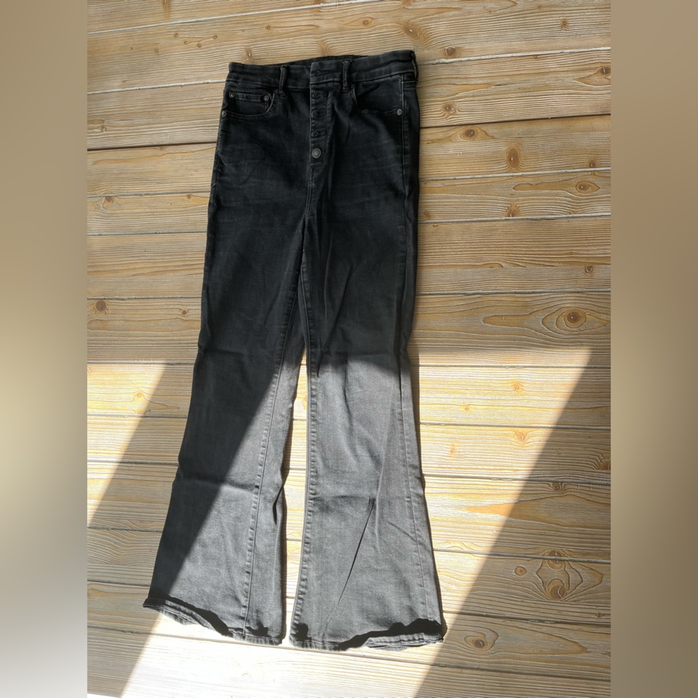American Eagle Curvy Highest Rise Flare size 8
